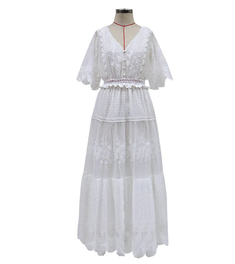 Annika | Elegantes Maxikleid mit V-Ausschnitt und Blumenspitze