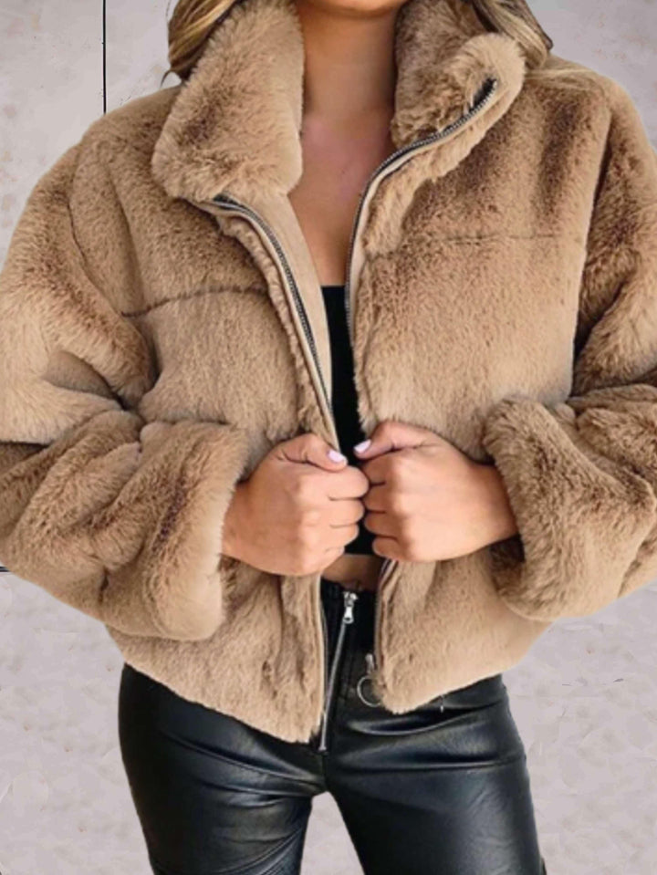 Lilly | Stilvolle Kuschelige Reißverschlussjacke